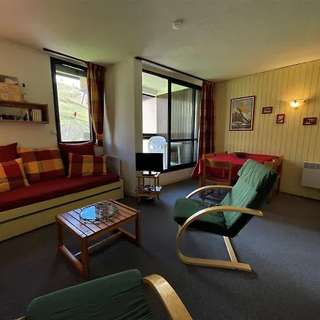 Cosy Aux Menuires, 4 Pers, Skis Aux Pieds, Balcon Sud-est - Fr-1-452-375 Apartment *